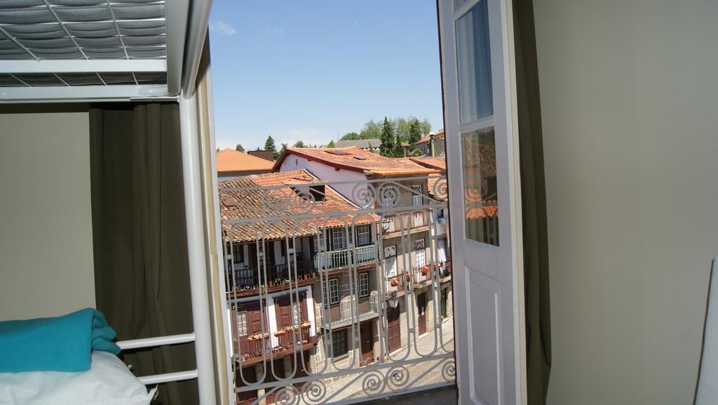 Santiago 31 Hostel Guimarães Cameră foto